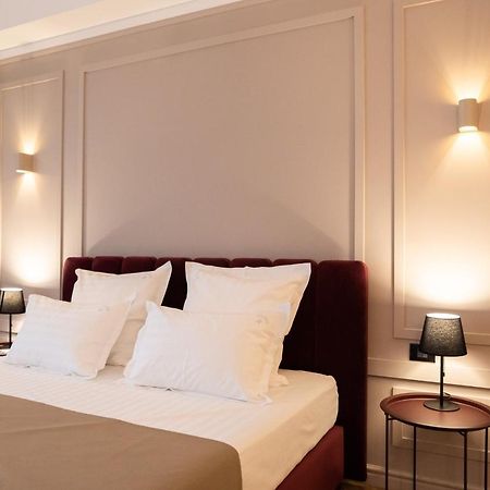 Alnis Boutique Villa Constanta Bagian luar foto
