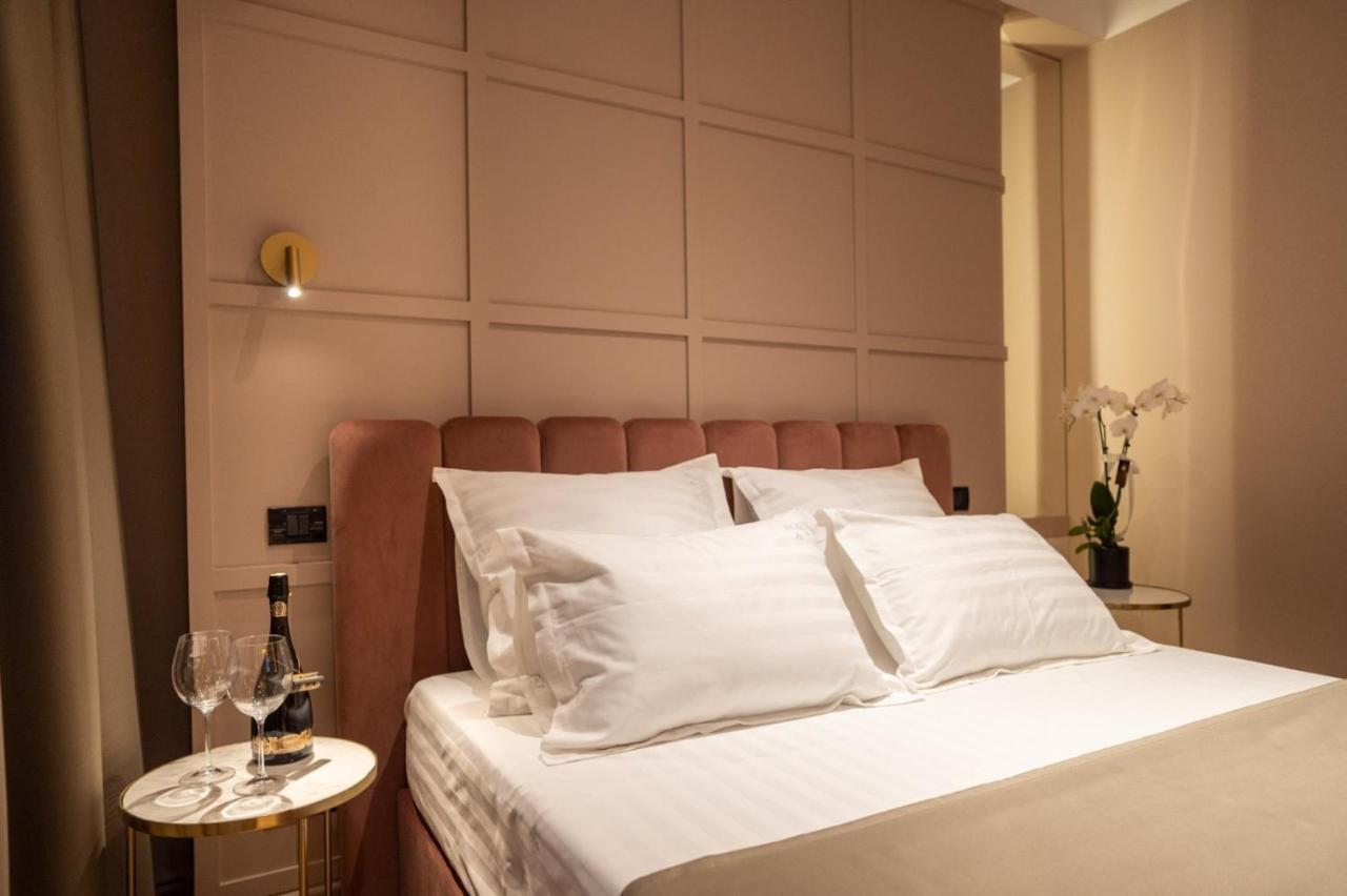 Alnis Boutique Villa Constanta Bagian luar foto